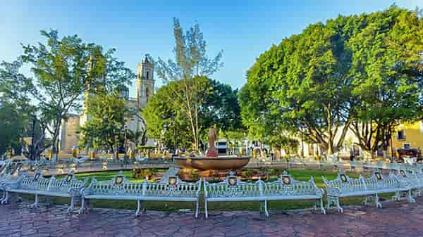 Het Francisco Cantón Rosado park in Valladolid.